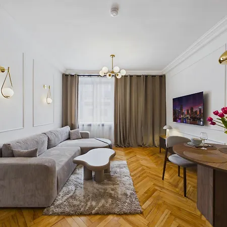 Apartament Paris In Near Hala Mirowska