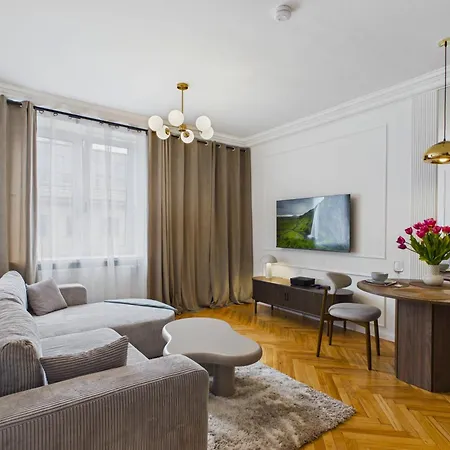 Apartament Paris In Near Hala Mirowska